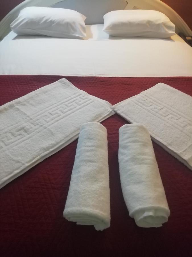 Hotel Elena エデッサ エクステリア 写真