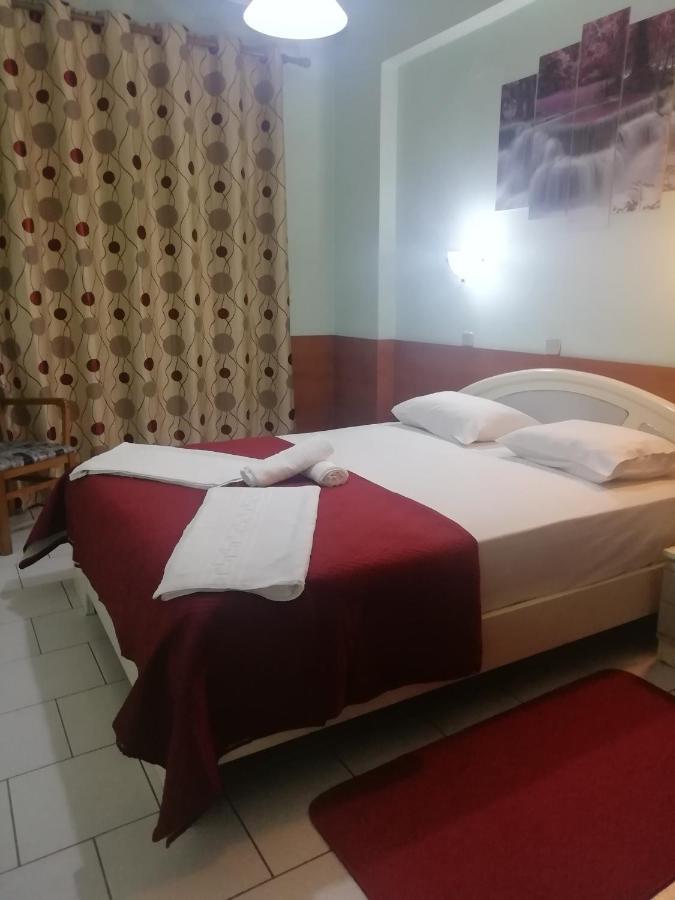 Hotel Elena エデッサ エクステリア 写真